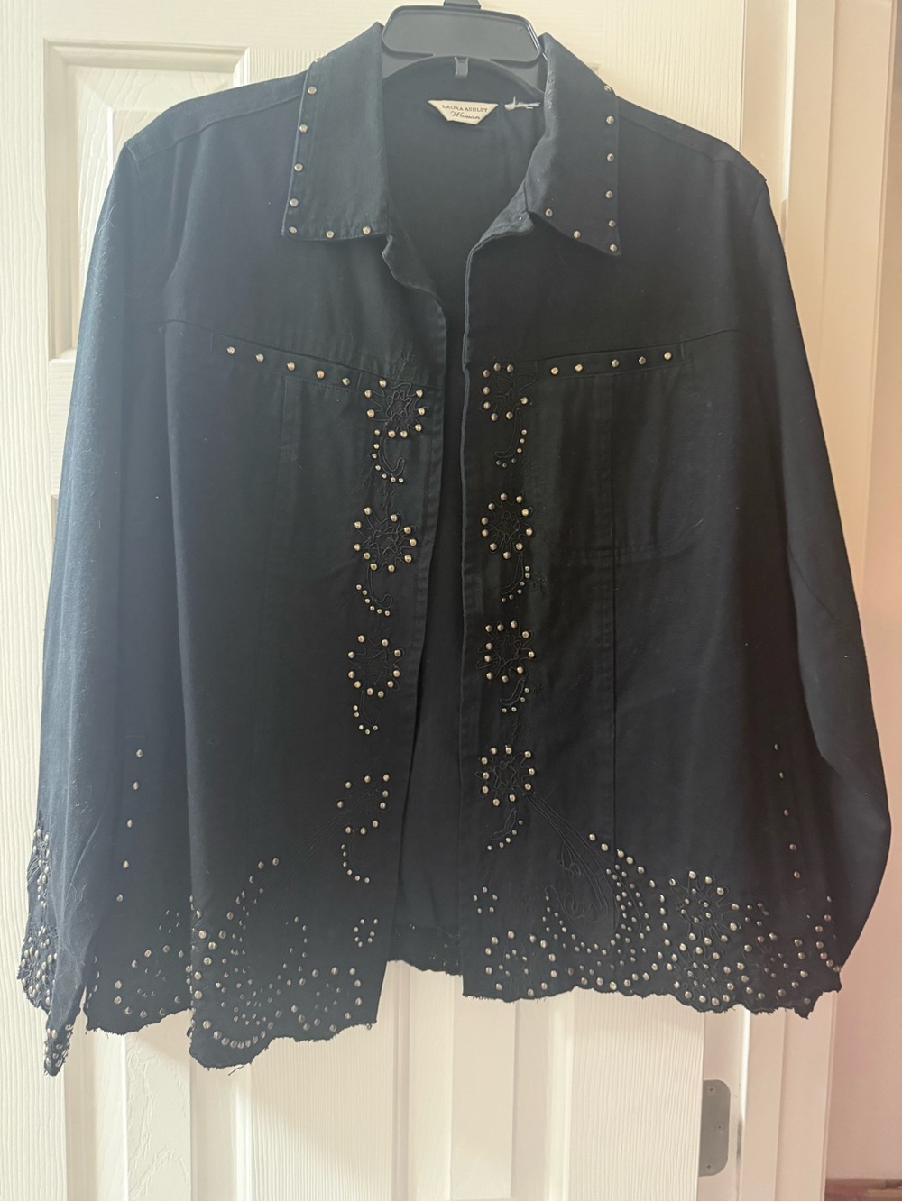 Vintage Laura Ashley Woman Black Studded Embroidered Jacket 1X Plus Cutwork